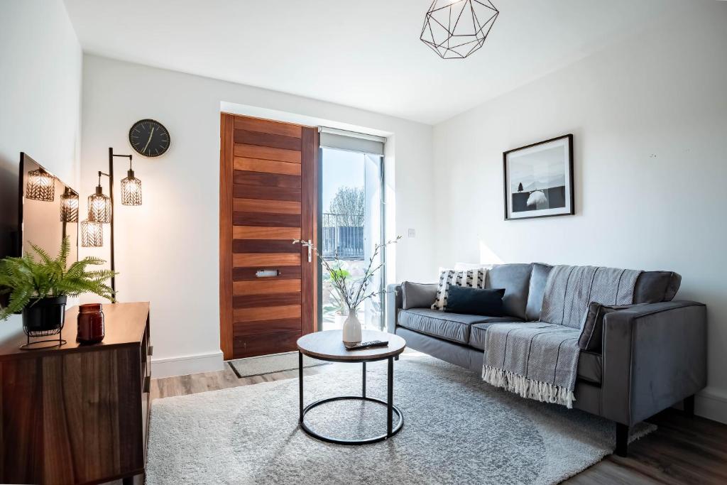 The Interchange Opulent Living Serviced Accommodation Manchester, 2 Bedroom Apartments Available, Book Today room 2